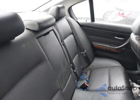 2006 BMW 330I z USA, uszkodzony, nr VIN WBAVB33576AZ86541